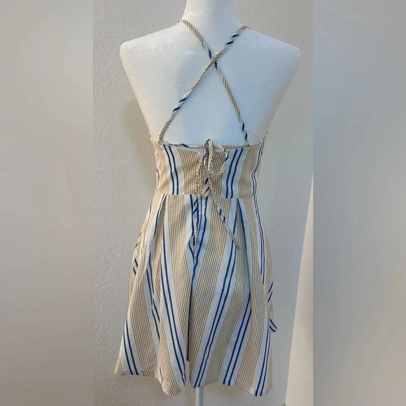 J.O.A. She’s Like the Wind Striped Skater Fit & Flare Dress NWT - Picture 3 of 9